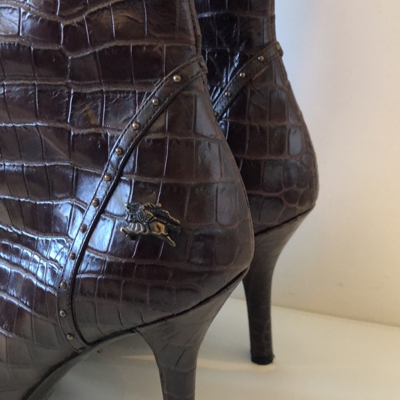 Burberry crocodile heeled boots AUTHENTIC - Picture 3 of 9